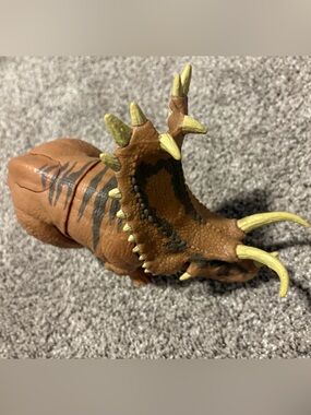 Jurassic World Brown Triceratops Dinosaur Figure Kids Action Toy